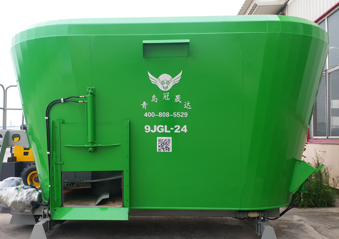 固定式多攪龍TMR飼料攪拌機(jī)9JGL-24 固定式多攪龍TMR飼料攪拌機(jī)9JGL-24